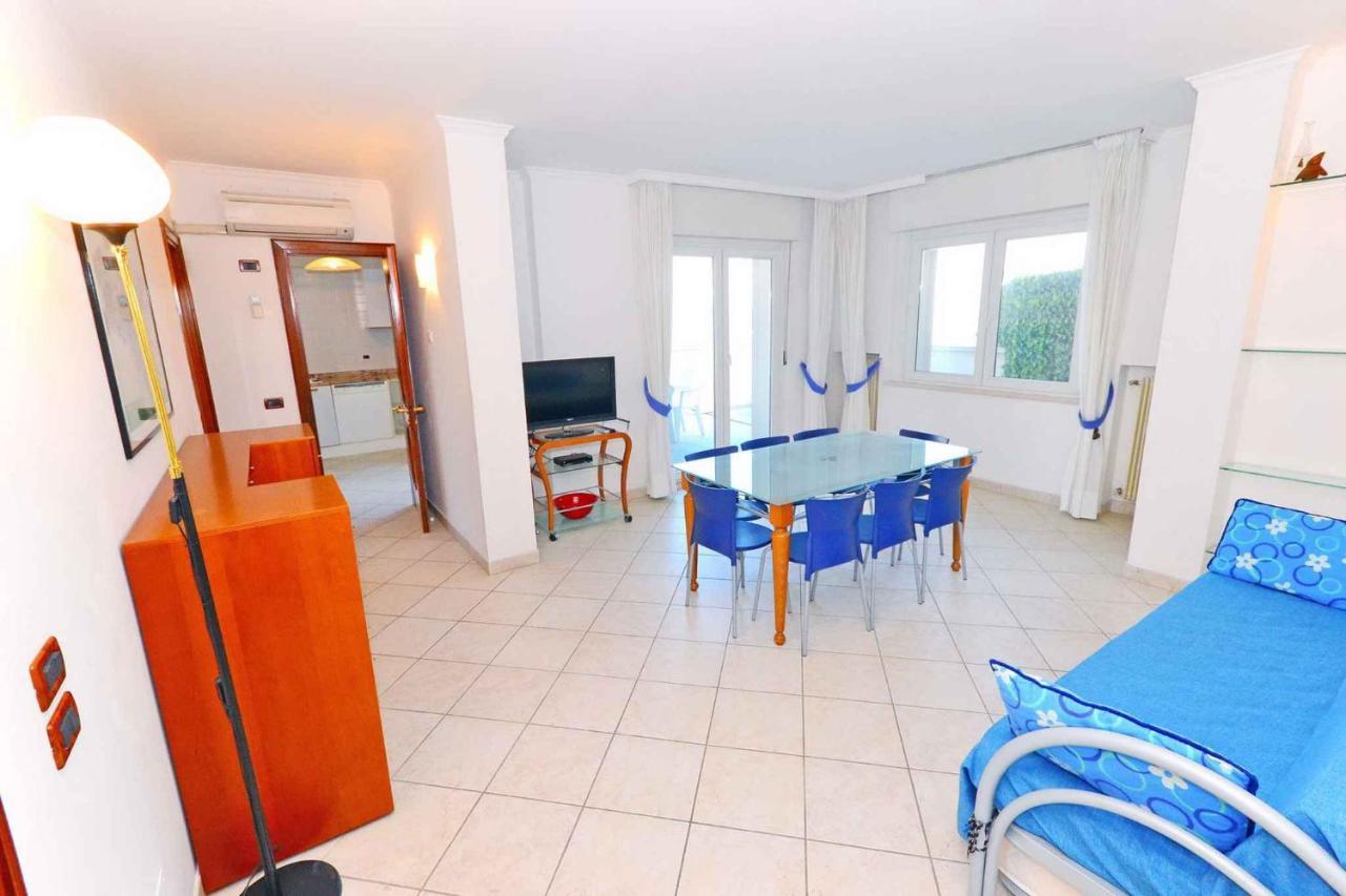 Apartments in Lignano 21657 Lignano Sabbiadoro Esterno foto